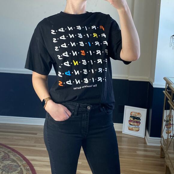 Friends TV show black t shirt size large - Picture 2 of 5